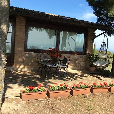 Agriturismo La Bicocca - Apt. "Il Leccio" Castel Rigone ภายนอก รูปภาพ